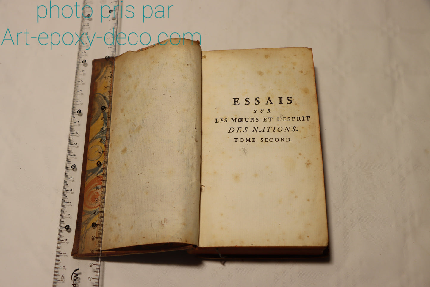 Essais sur les moeurs et l'esprit des nations 1773 Voltaire