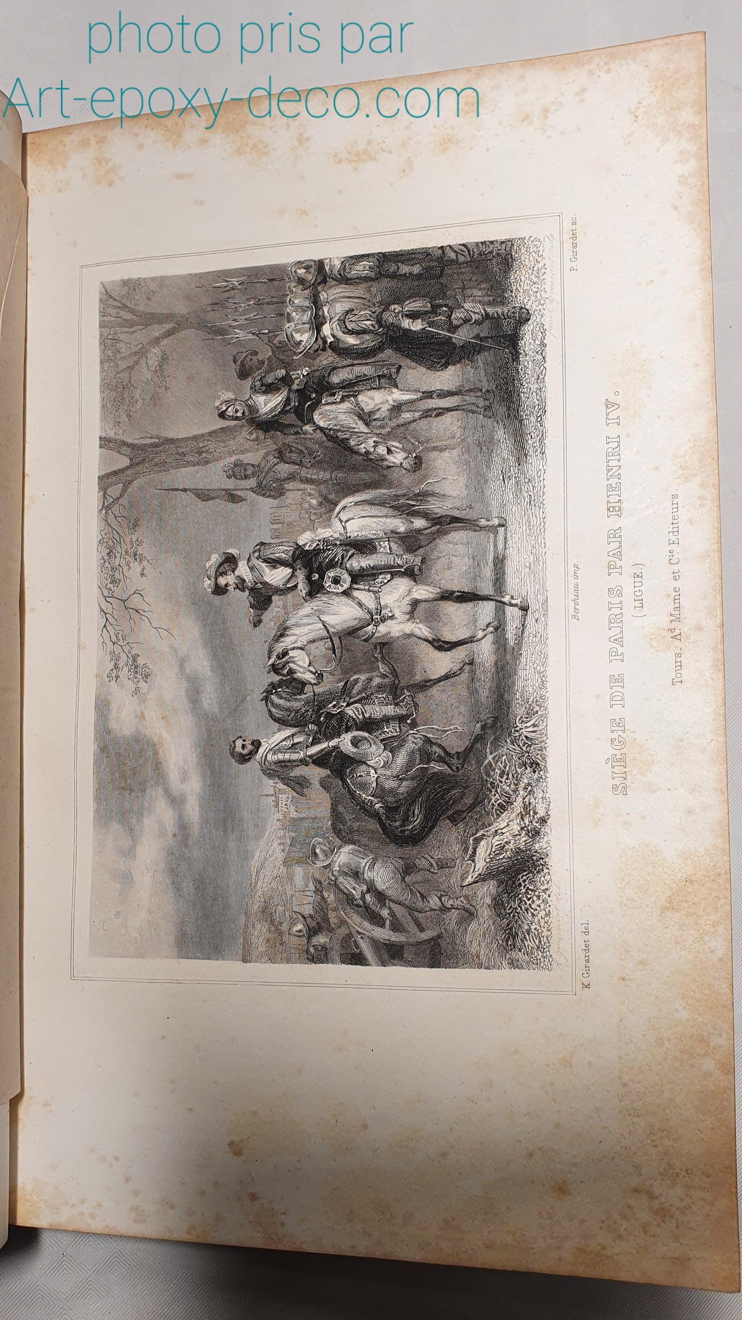 Histoire de Paris et de ses monuments 1852 illustre tranche dore